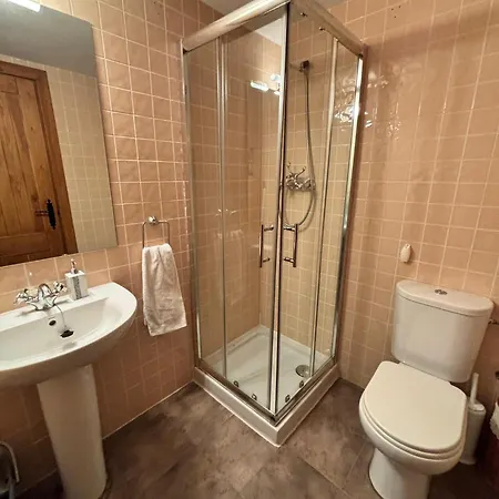 Barn The Retreat Bonito Piso En Esterri D Aneu إيستيري دانو